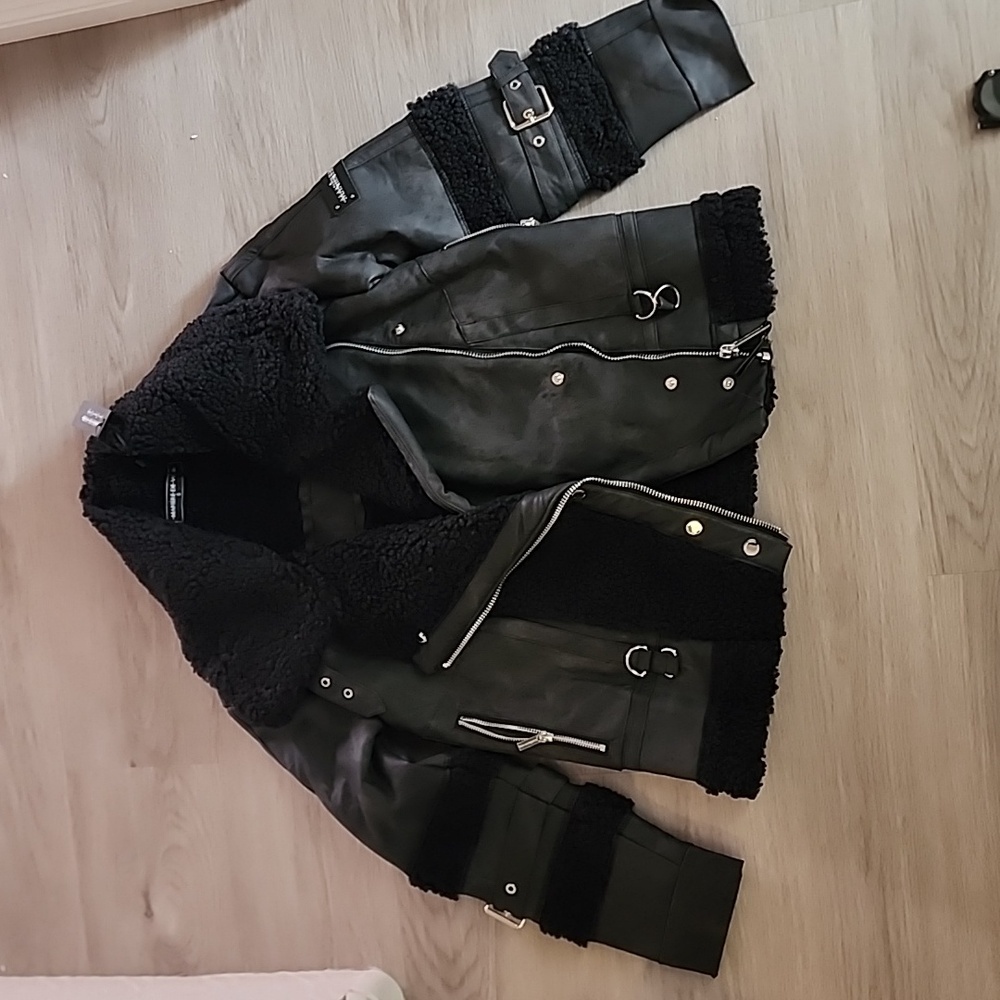 Manier De Voir Vegan leather jacket with Fur size 2